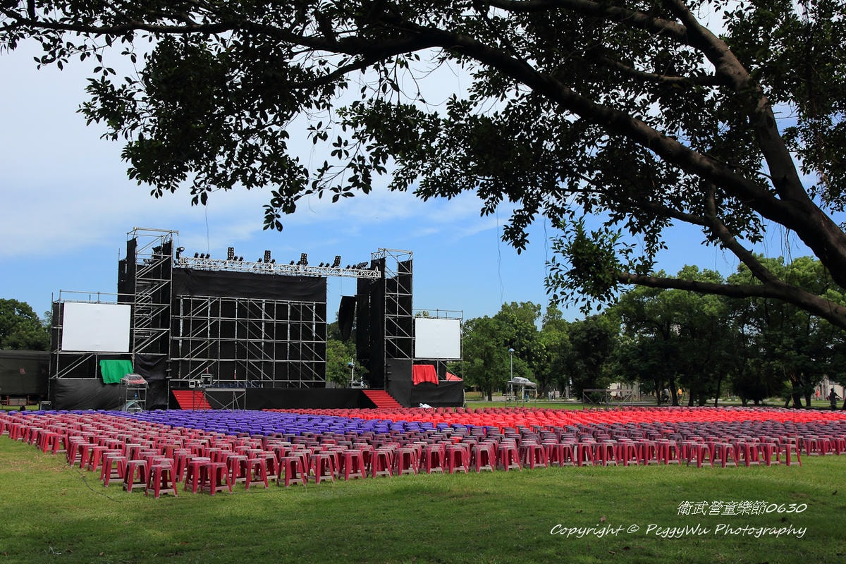 20251013-ab9jv 20251013-ab9jv