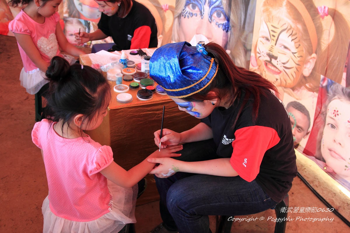 20251013-fvg3q 20251013-fvg3q