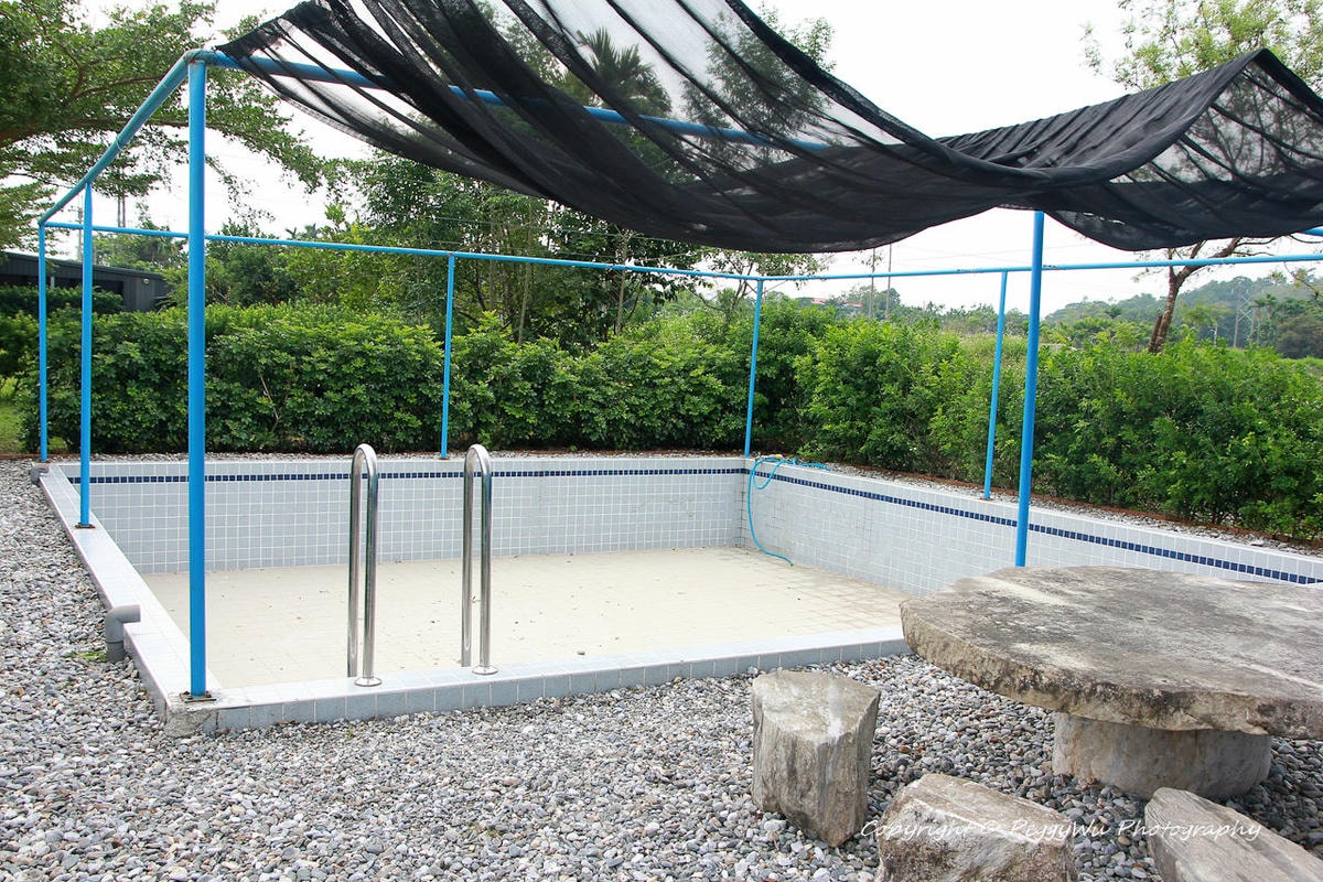 20251013-q8x1a 20251013-q8x1a