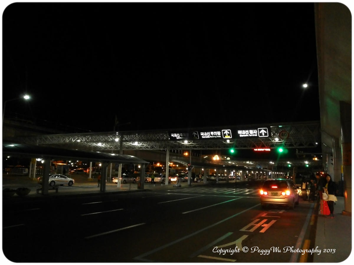 20251013-2p977 20251013-2p977