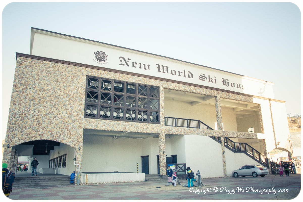 20251013-nzy3j 20251013-nzy3j