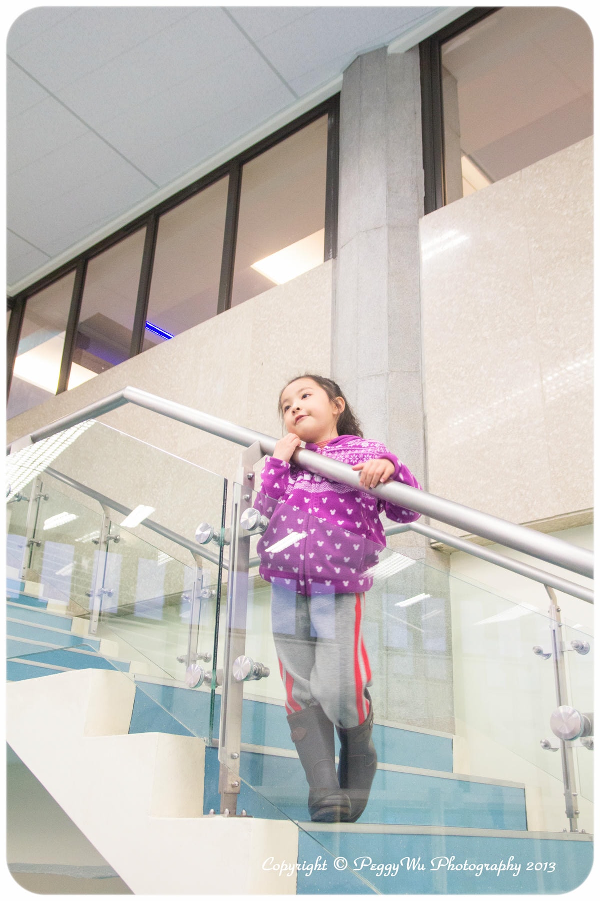 20251013-oeo8m 20251013-oeo8m