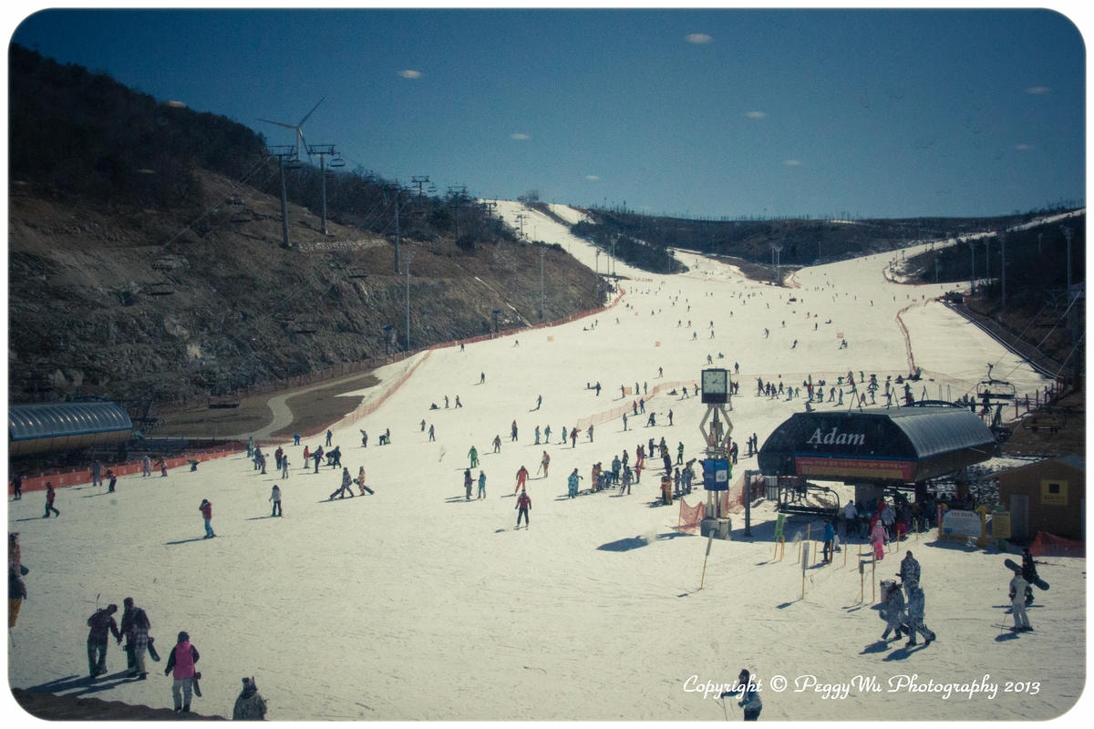 20251013-ox6yr 20251013-ox6yr