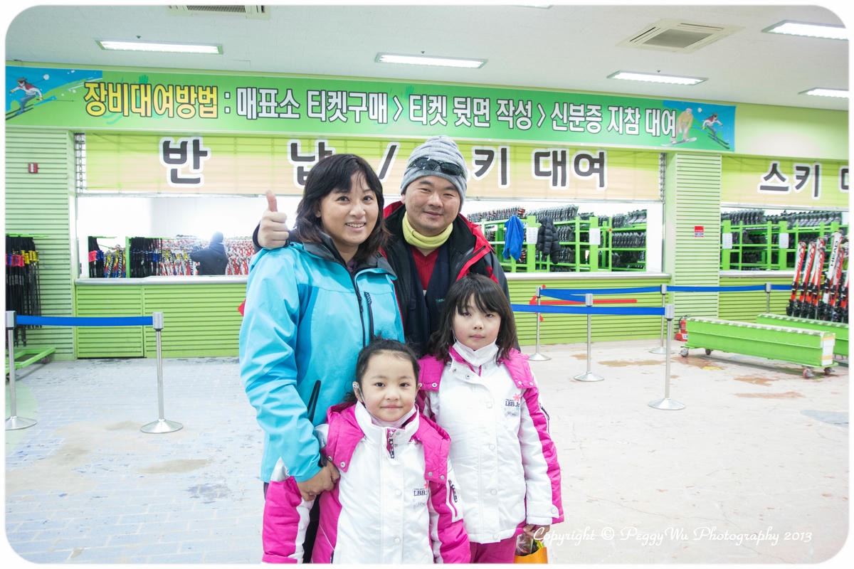 20251013-qy77u 20251013-qy77u