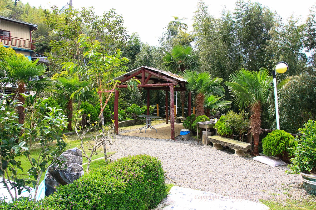 20251013-t3gc8 20251013-t3gc8