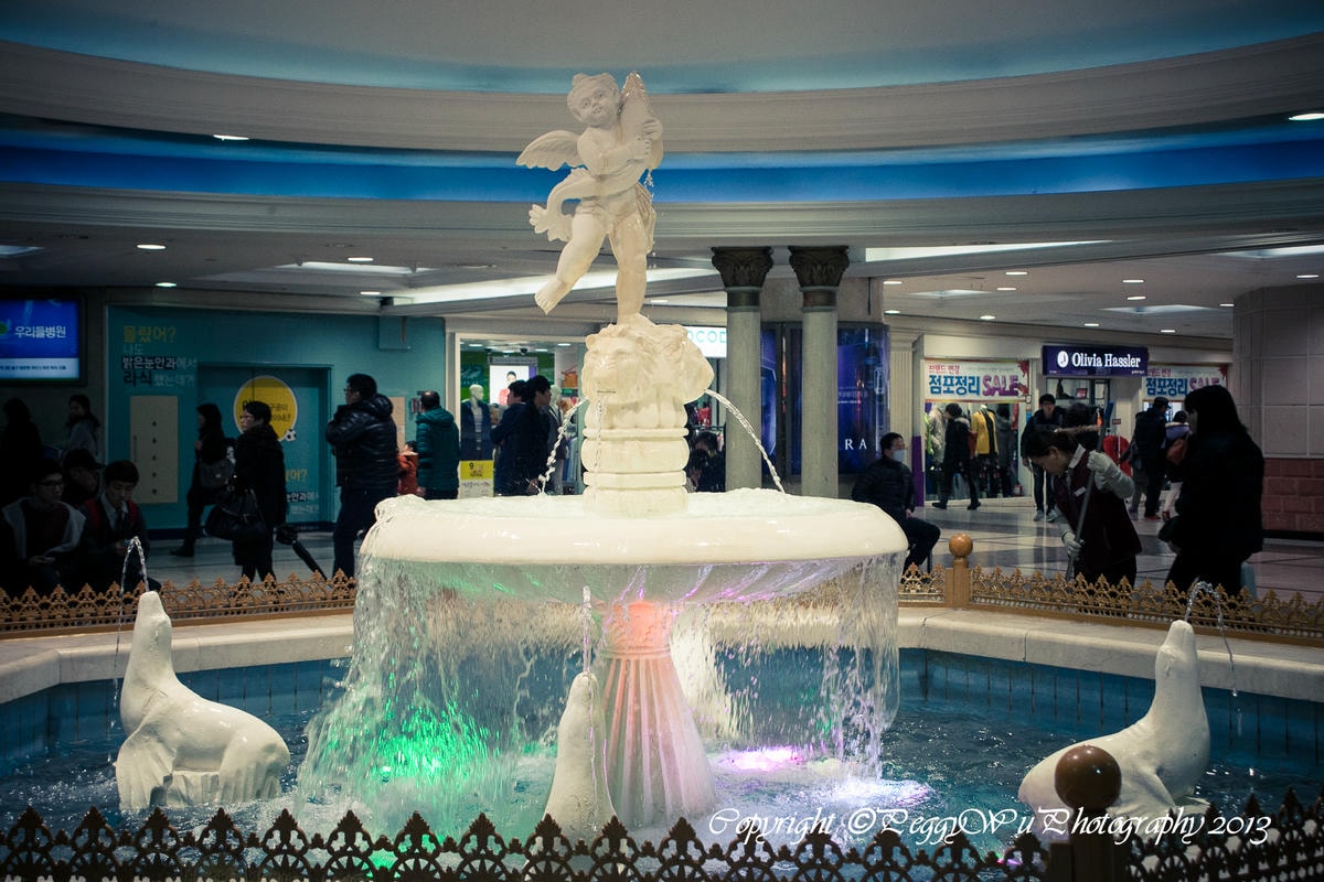 20251013-37z7k 20251013-37z7k