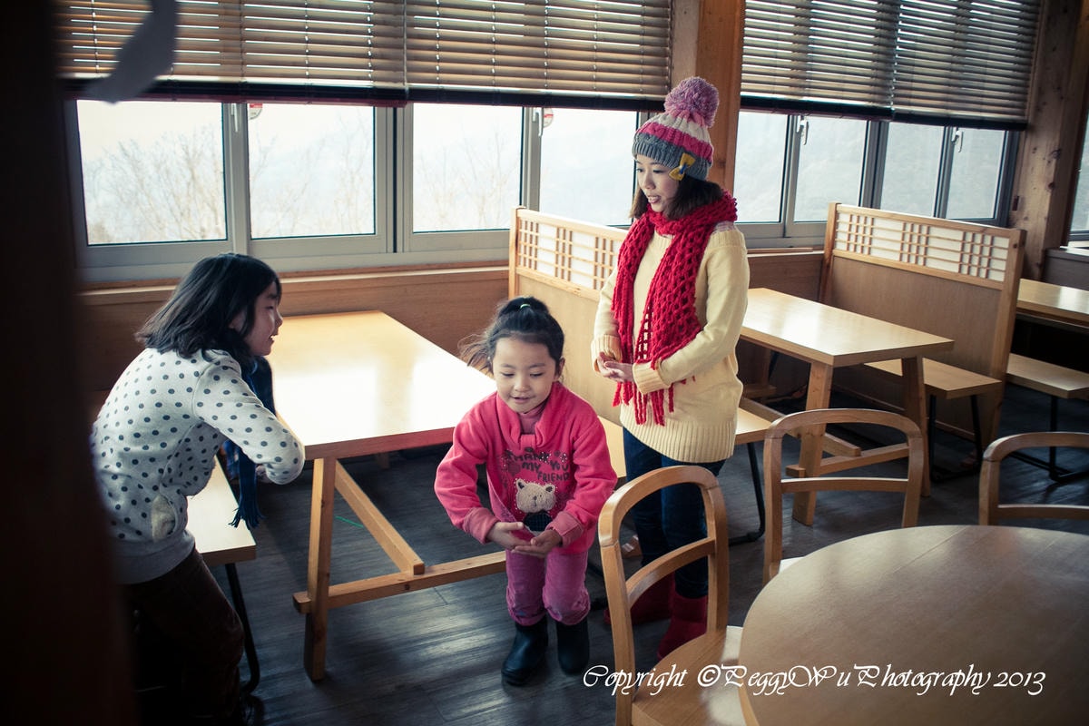 20251013-3ujk2 20251013-3ujk2