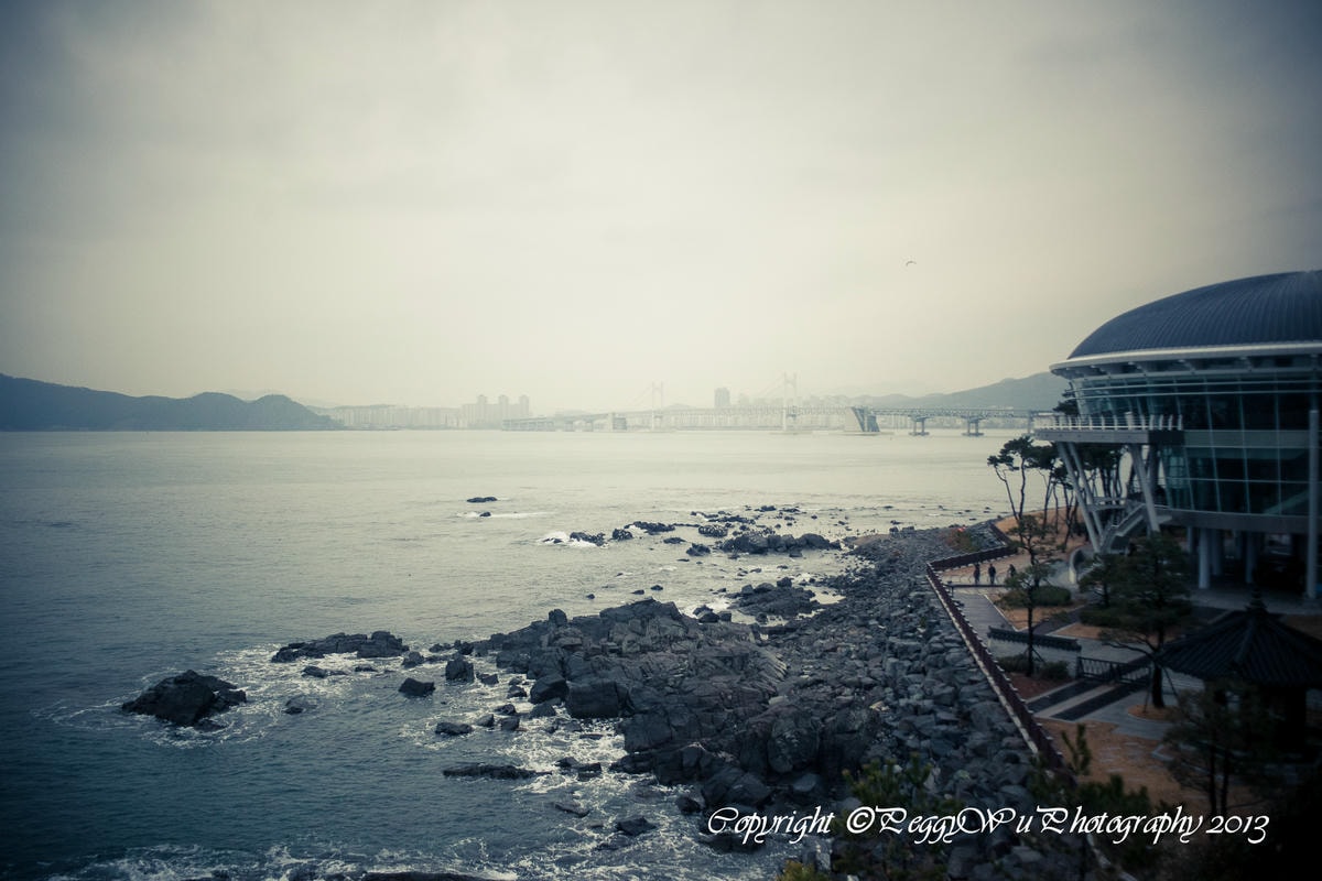 20251013-4kjnw 20251013-4kjnw