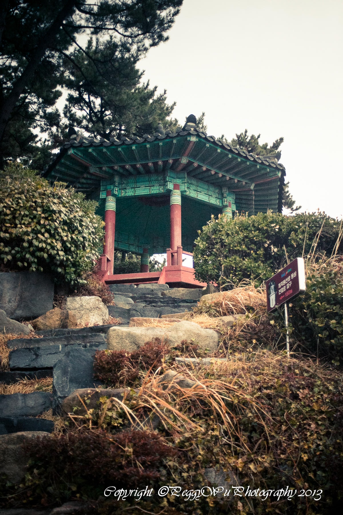 20251013-4n84b 20251013-4n84b