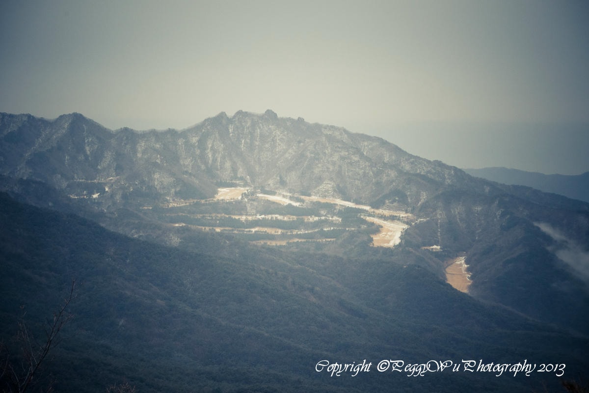 20251013-4x2q2 20251013-4x2q2