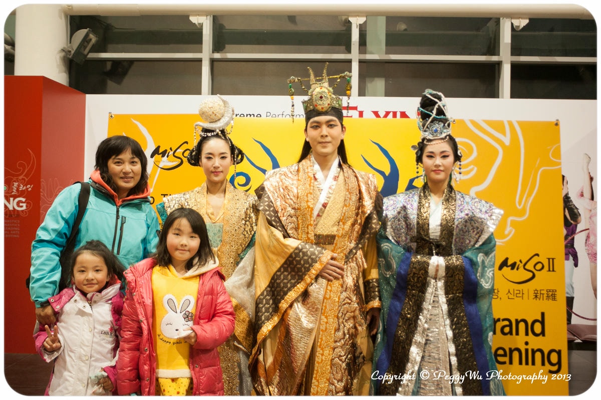 20251013-a2myz 20251013-a2myz