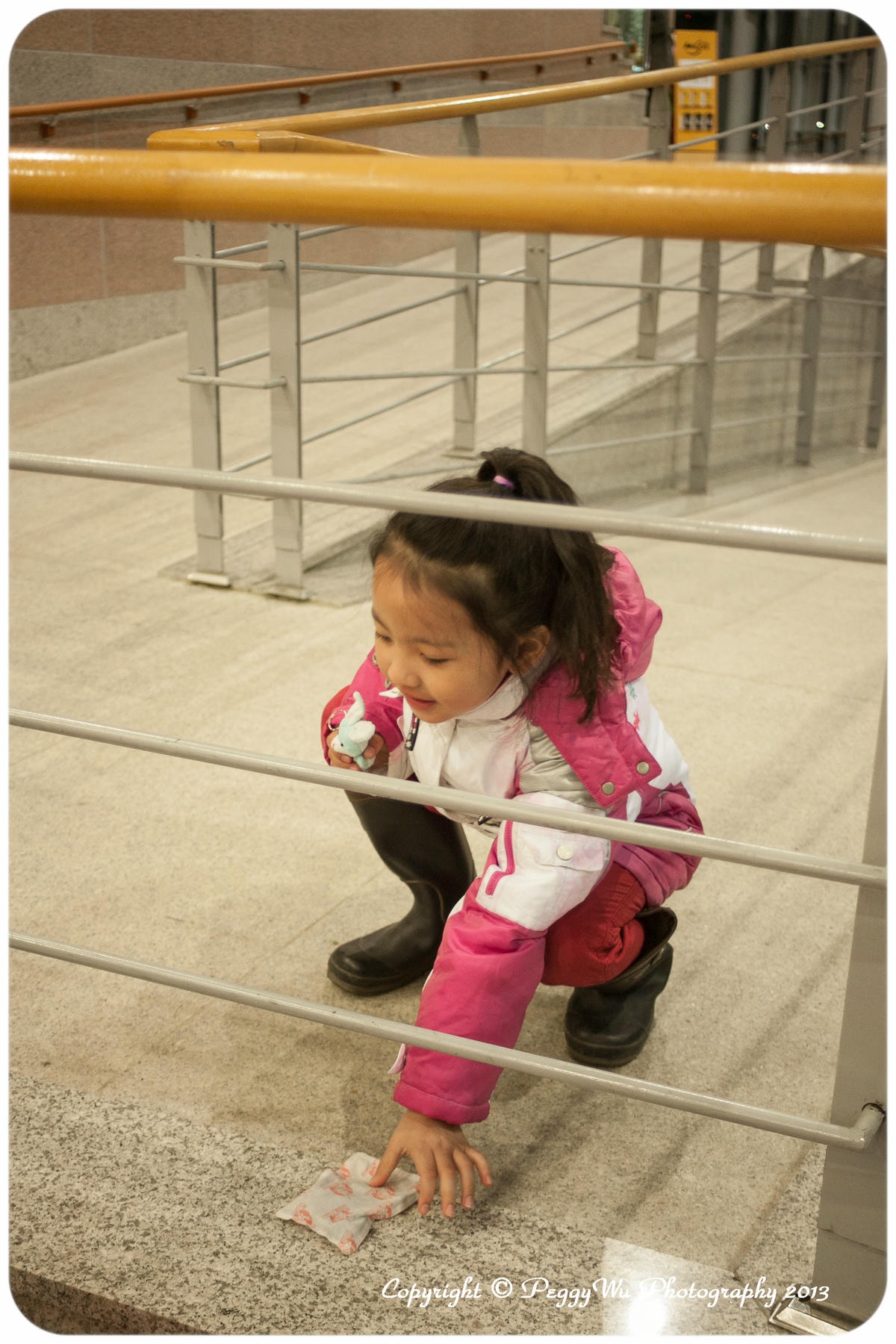 20251013-hwn6e 20251013-hwn6e