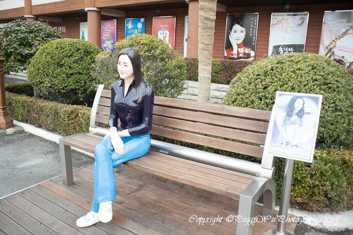 20251013-m82cq 20251013-m82cq