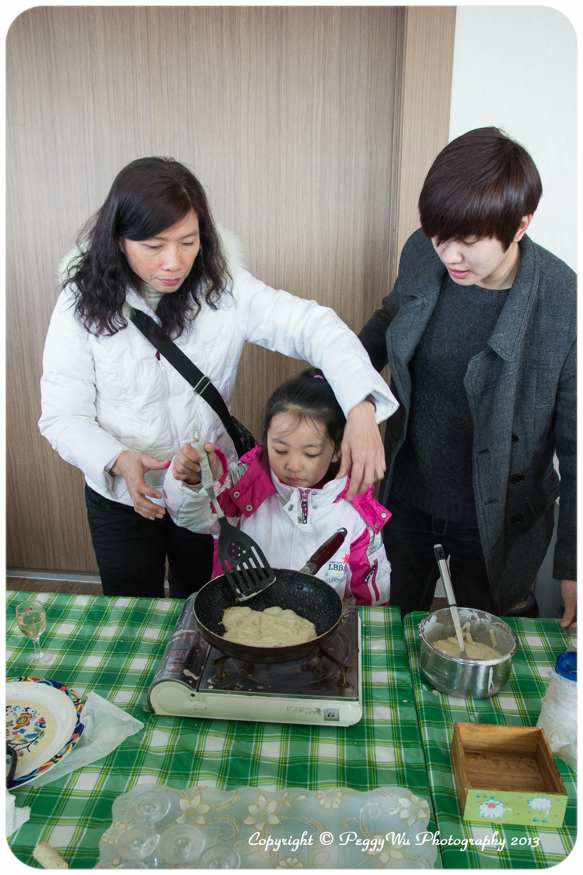 20251013-s5kjj 20251013-s5kjj