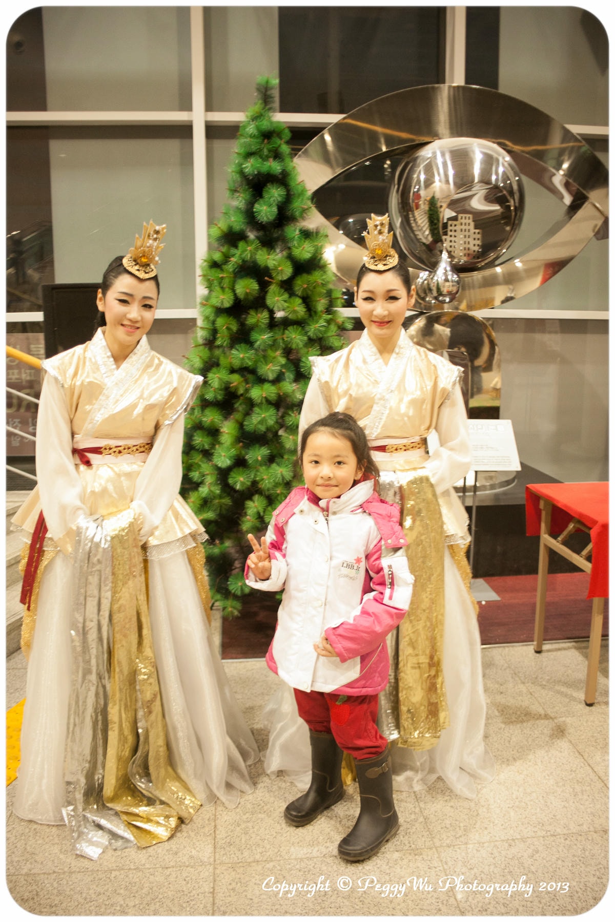 20251013-tne9a 20251013-tne9a