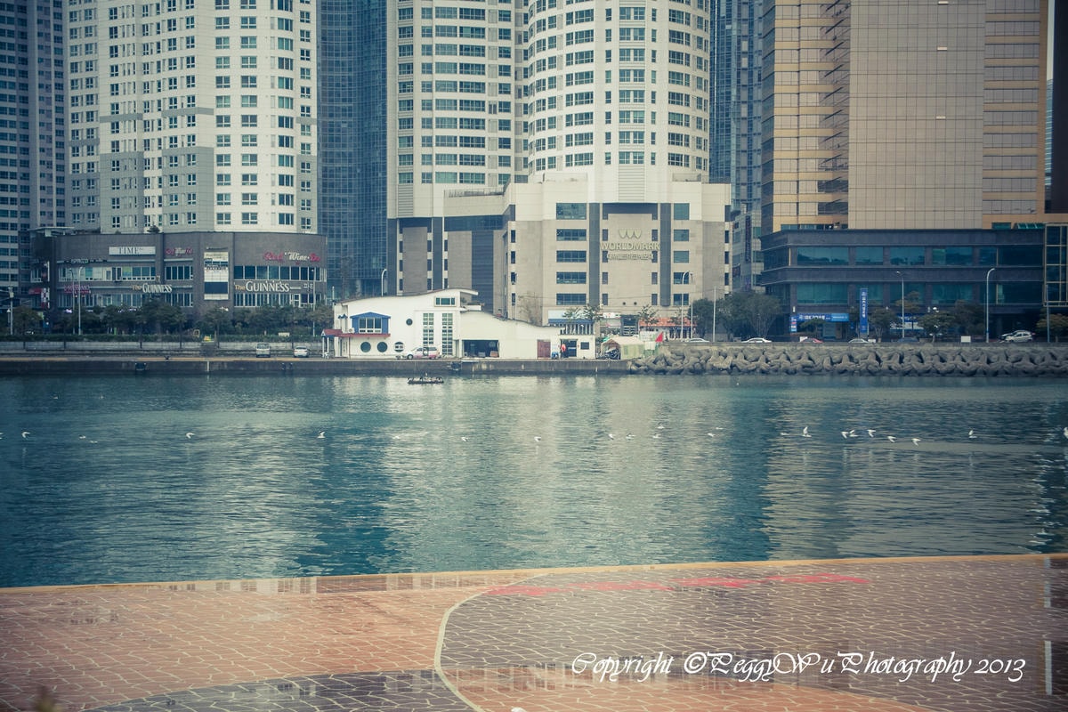 20251013-ty6mr 20251013-ty6mr