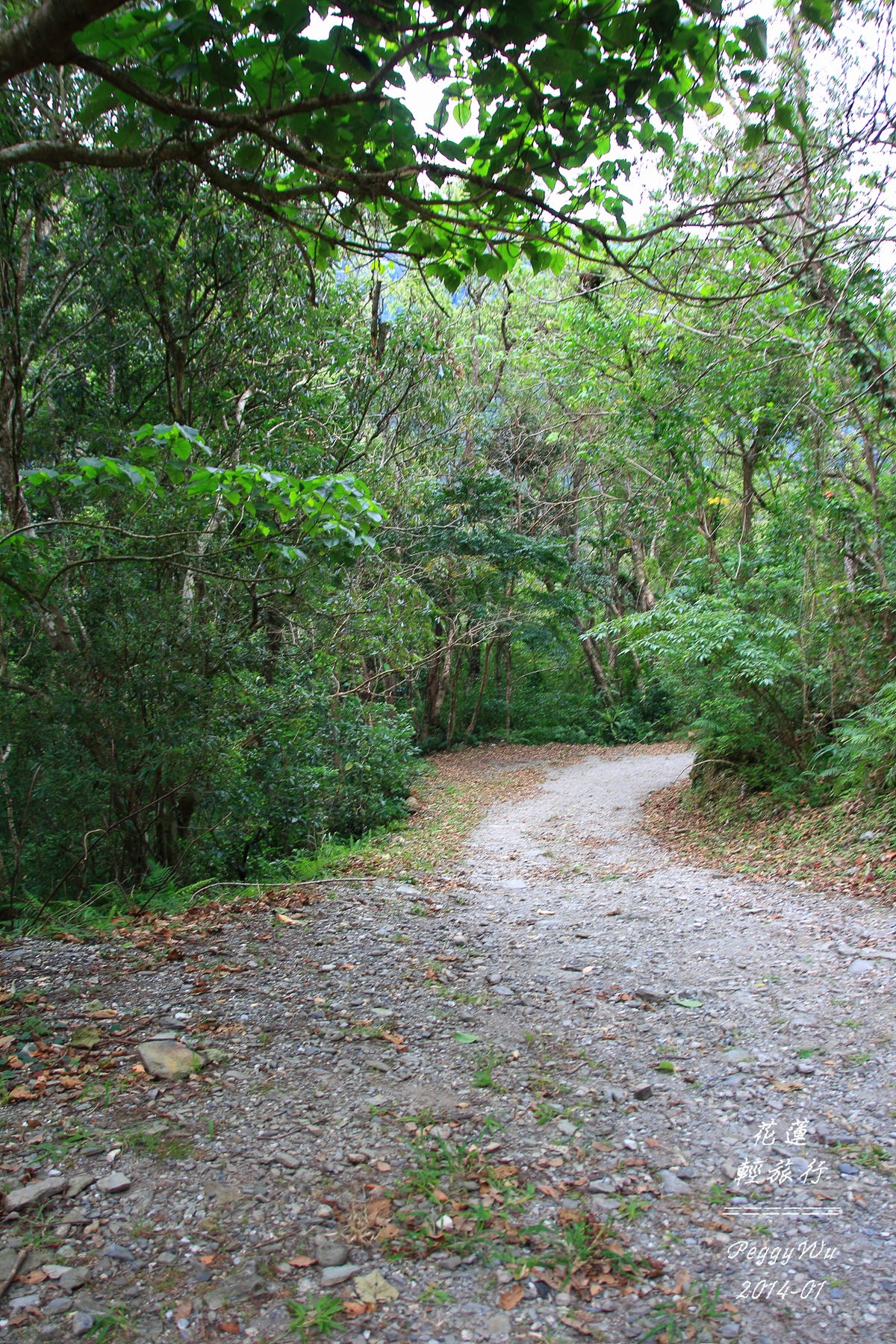 20251013-24p6w 20251013-24p6w