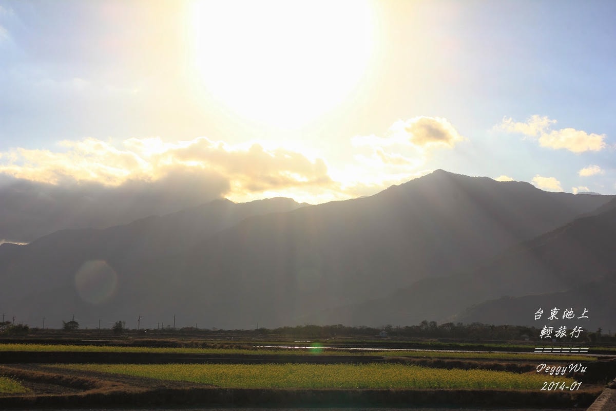 20251013-5ny7q 20251013-5ny7q