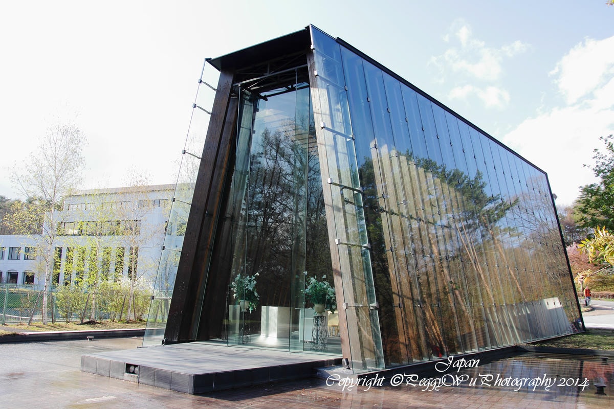 20251013-n457o 20251013-n457o