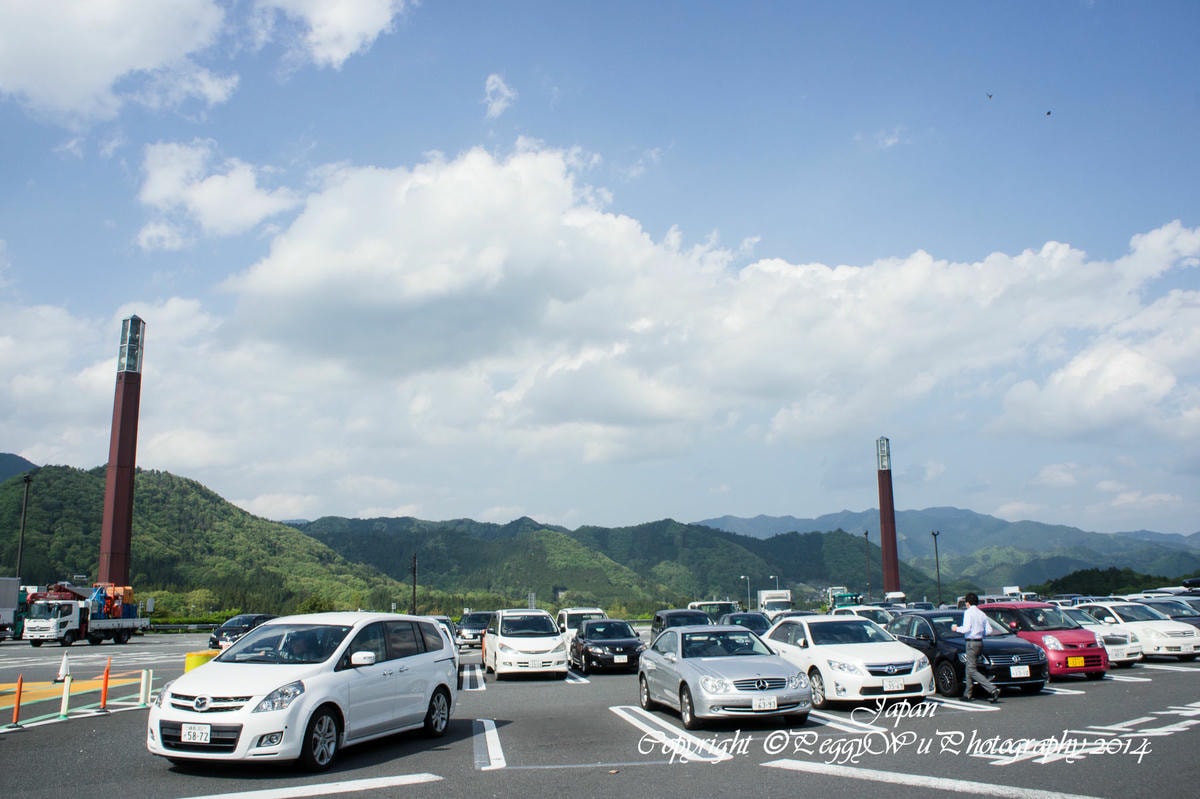 20251013-opk0f 20251013-opk0f