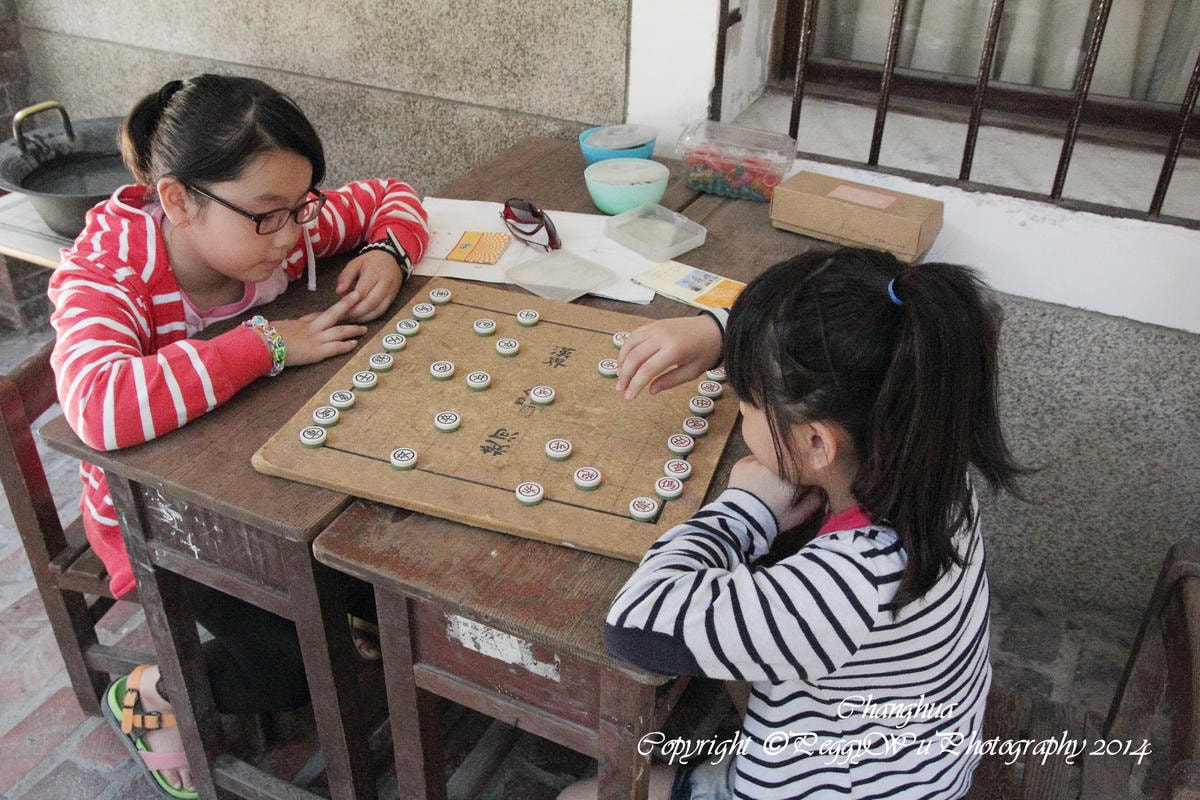 20251013-wuy3k 20251013-wuy3k