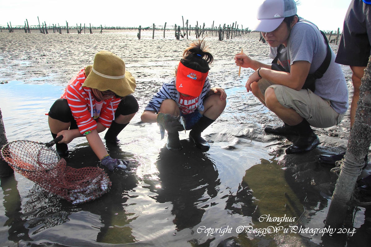 20251013-zn6xw 20251013-zn6xw