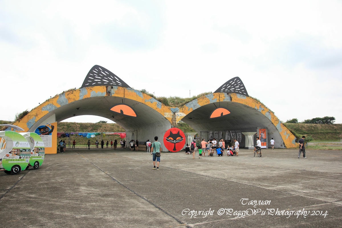 20251013-j3dog 20251013-j3dog