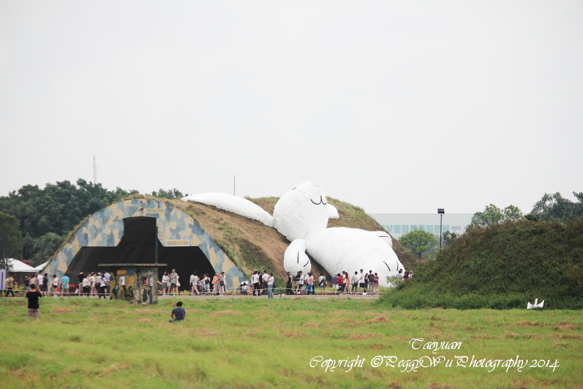 20251013-lr2ee 20251013-lr2ee