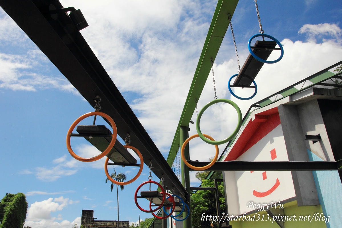 20251013-v0xwn 20251013-v0xwn