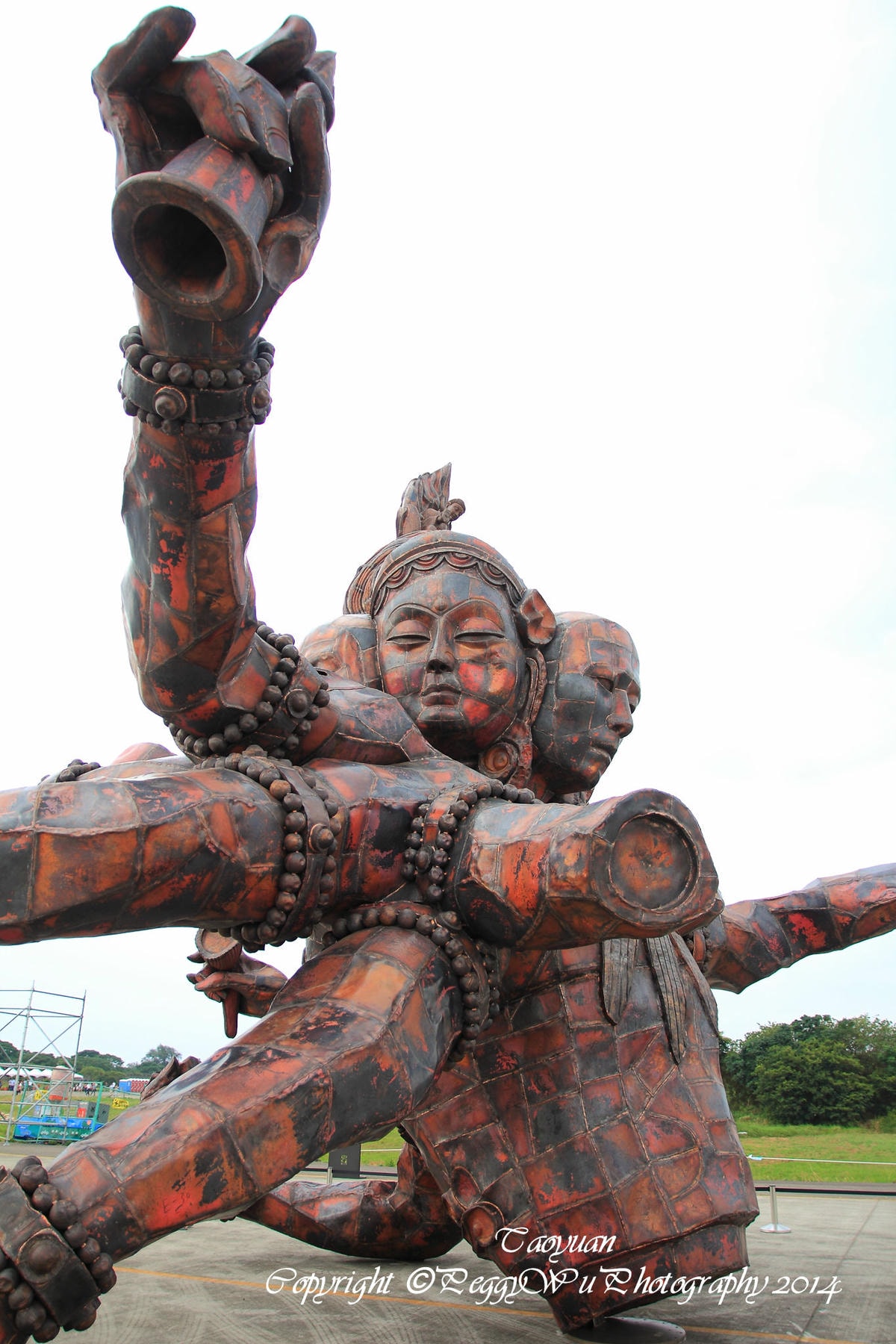 20251013-v2yyj 20251013-v2yyj