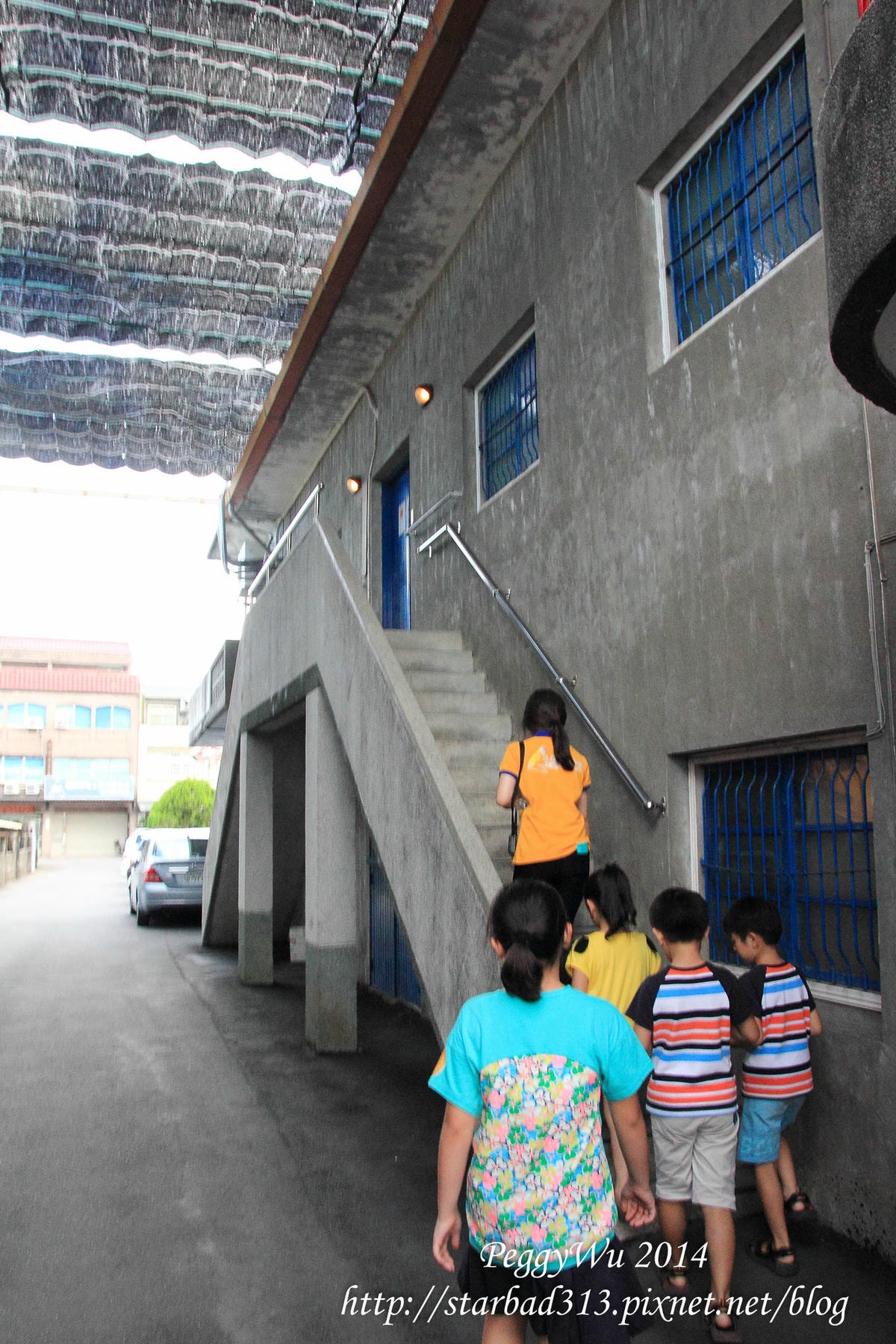 20251013-4bwdc 20251013-4bwdc