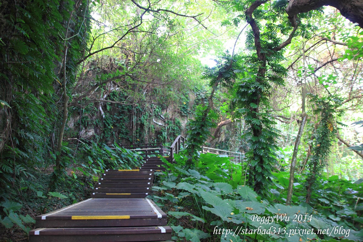 20251013-5n6o3 20251013-5n6o3