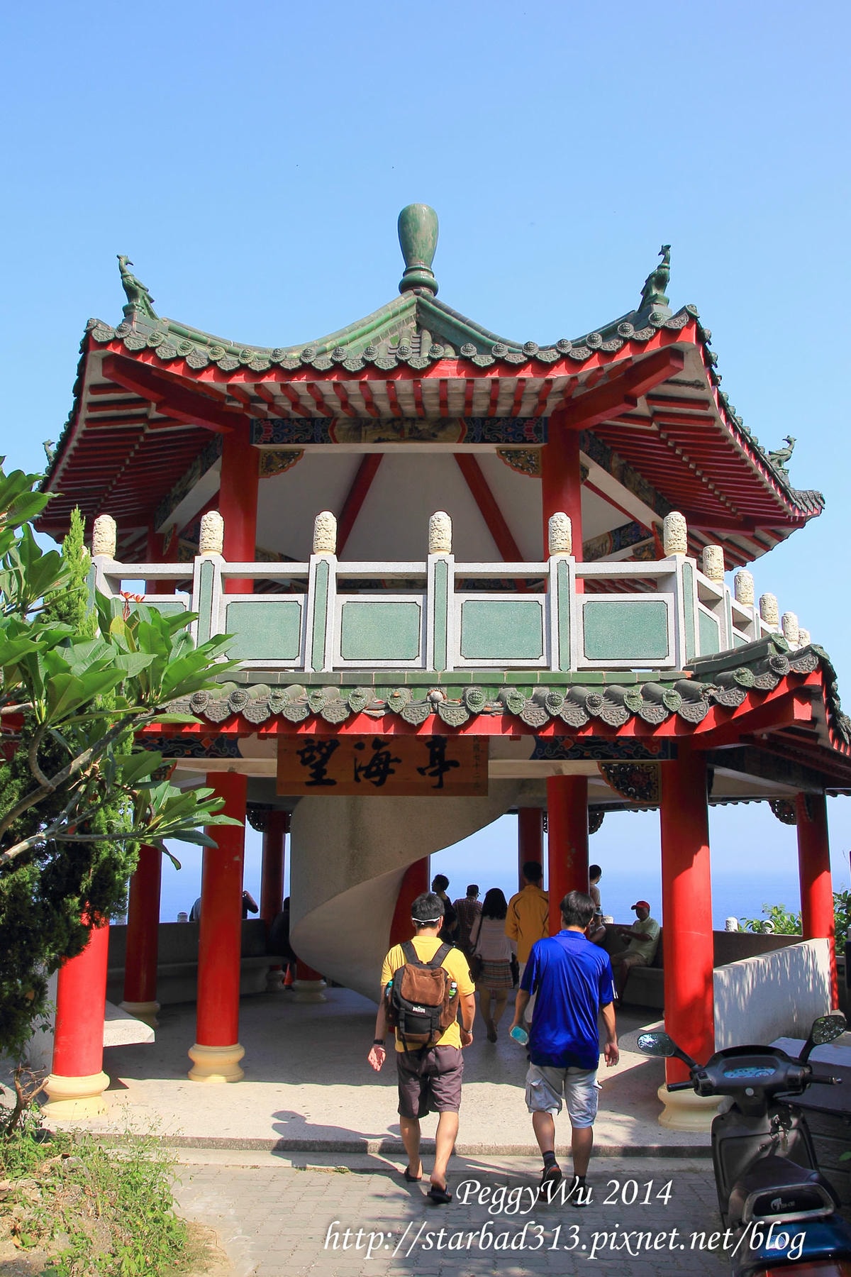 20251013-lh5pp 20251013-lh5pp