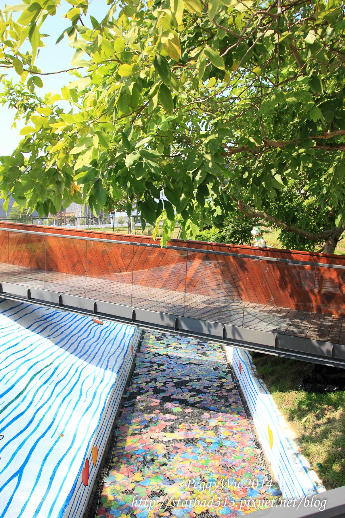 20251013-o657s 20251013-o657s