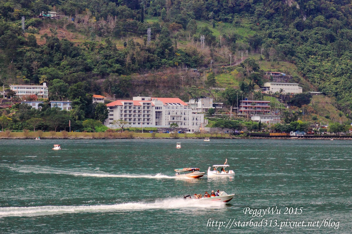 20251013-0bnhh 20251013-0bnhh