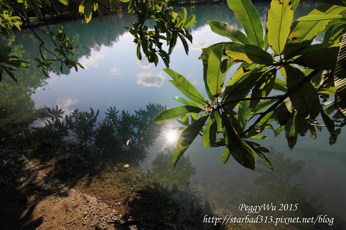 20251013-lyk7r 20251013-lyk7r