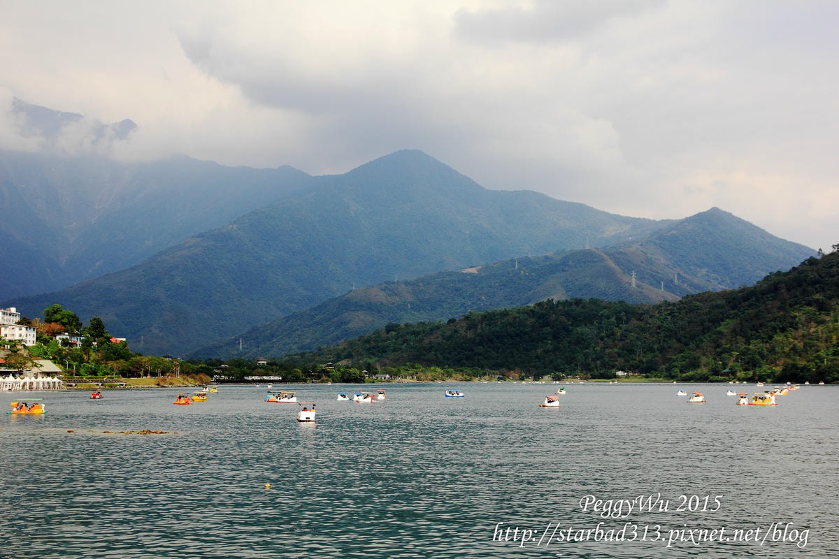 20251013-z3yex 20251013-z3yex