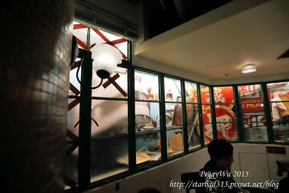 20251013-15940 20251013-15940