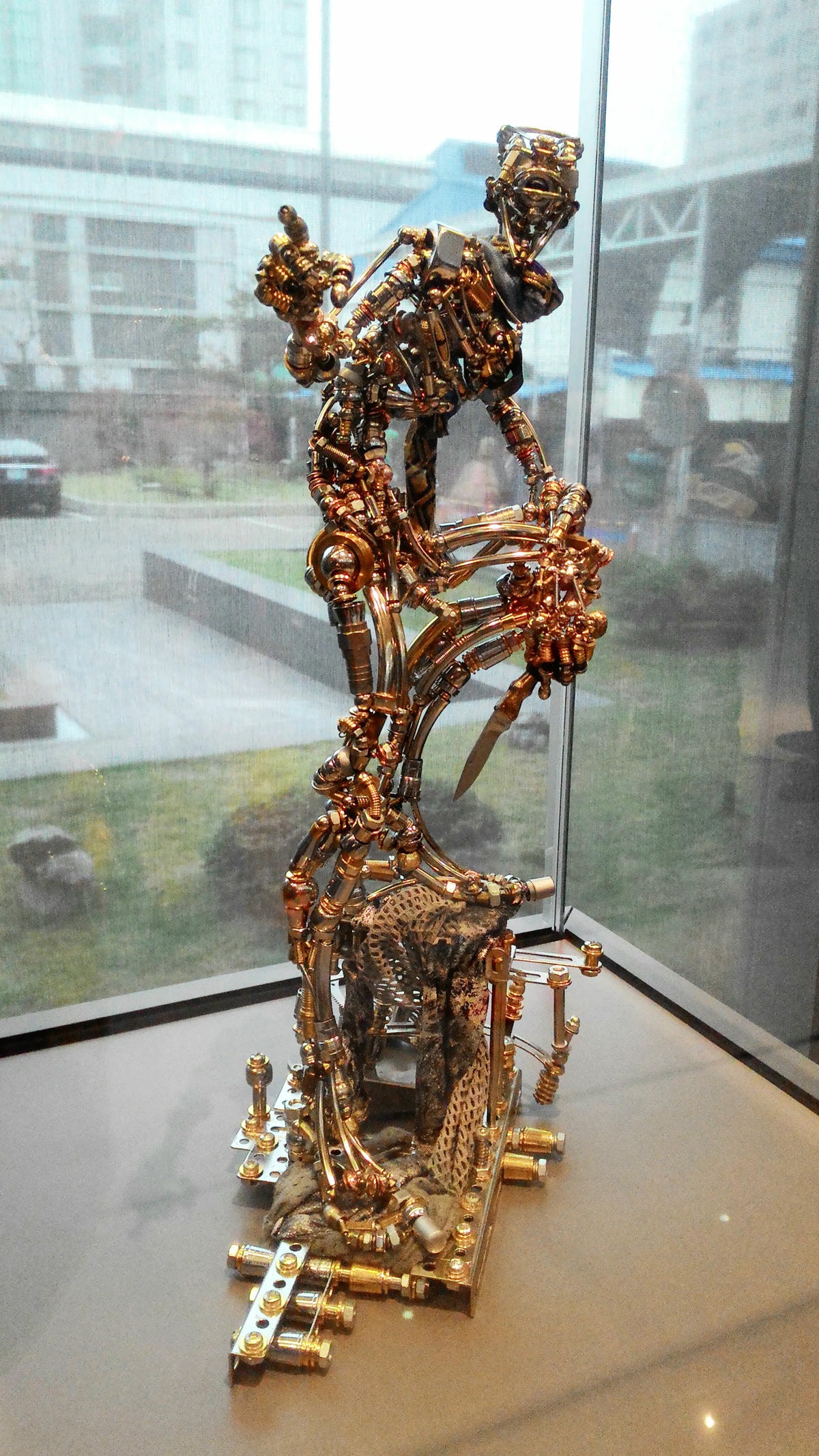 20251013-2jvqr 20251013-2jvqr