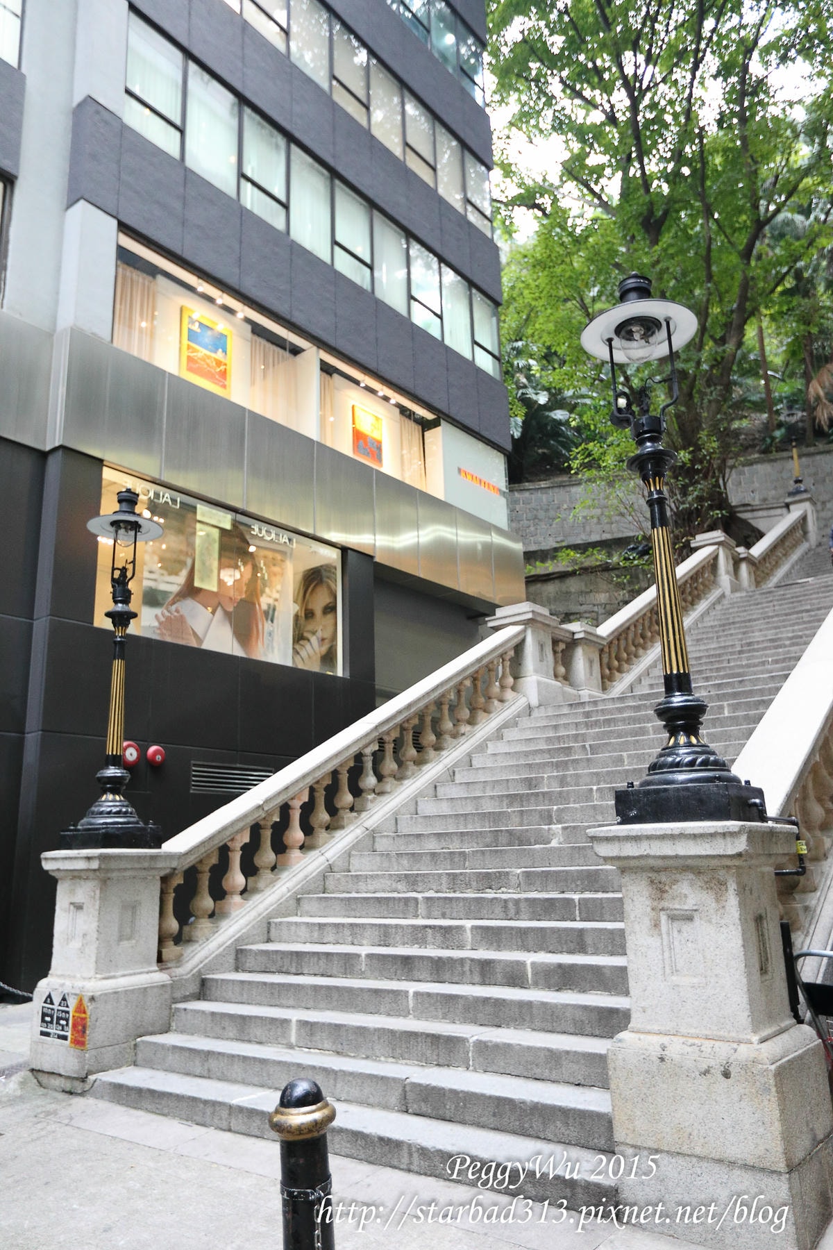 20251013-f2nxz 20251013-f2nxz