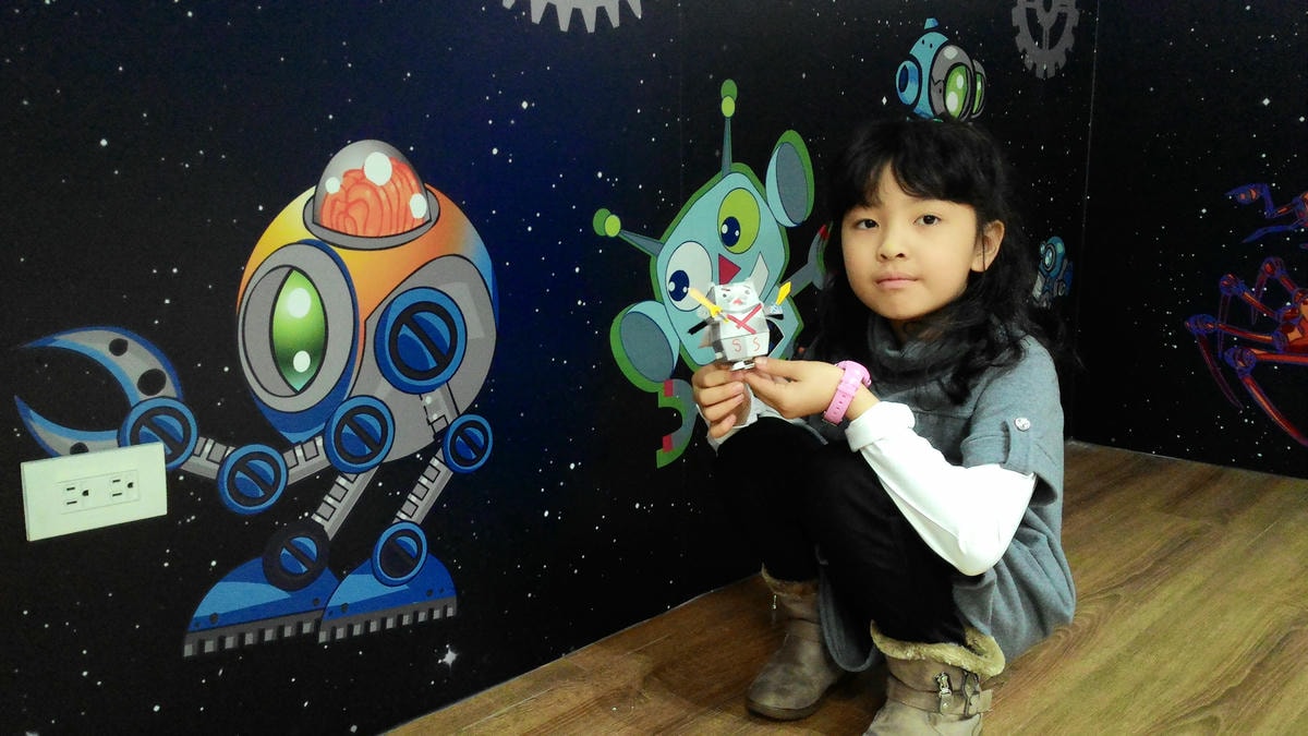 20251013-f5b3q 20251013-f5b3q