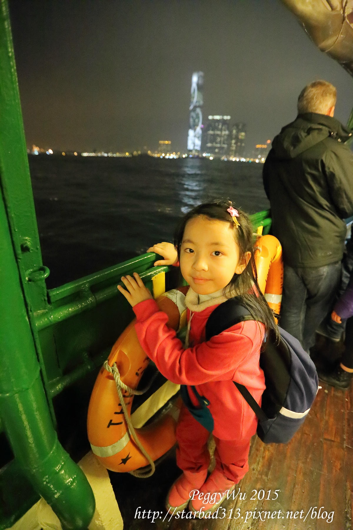 20251013-f6lnz 20251013-f6lnz