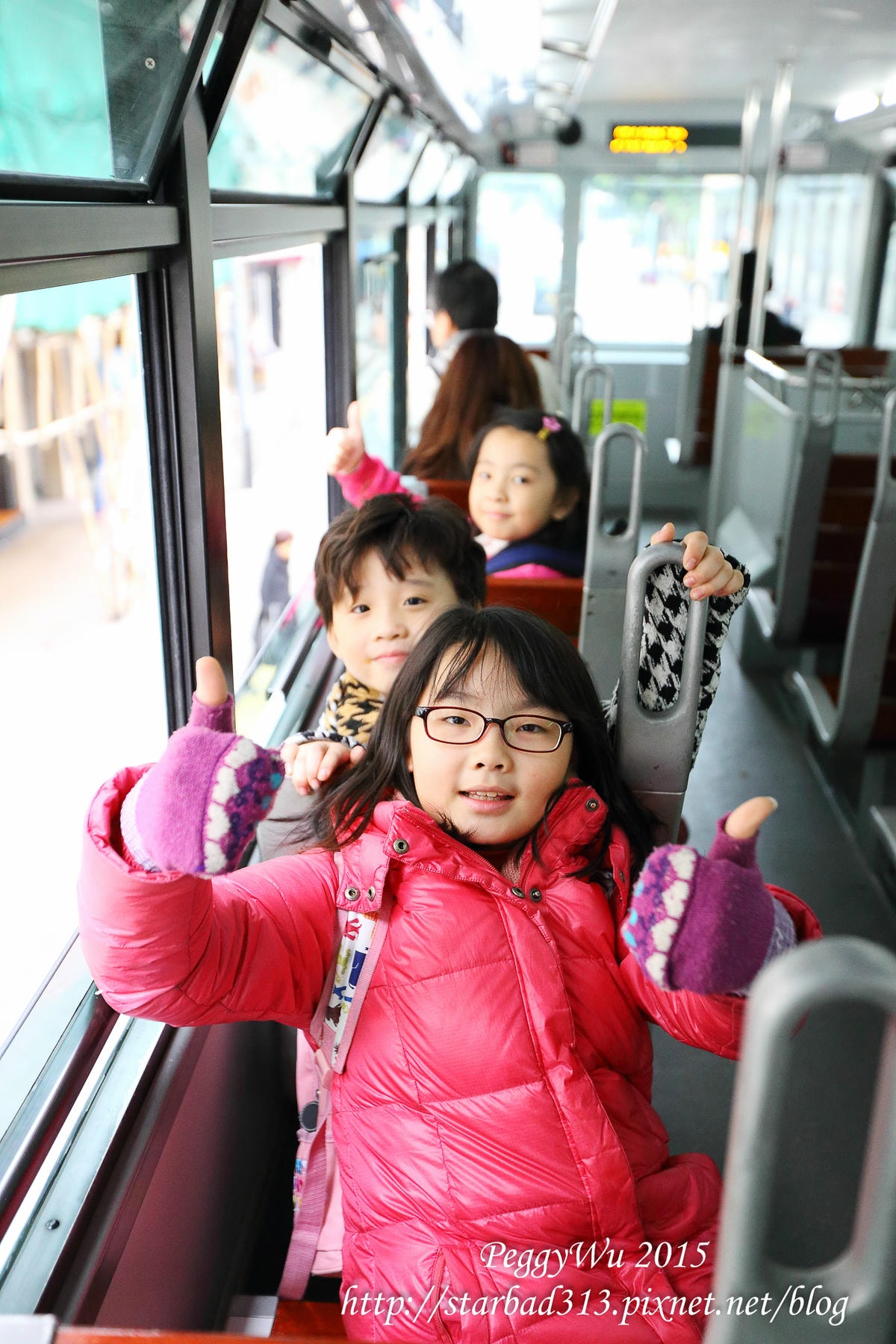 20251013-fnh52 20251013-fnh52