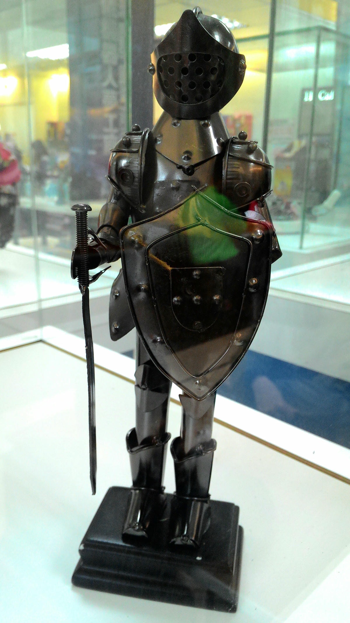 20251013-iy01b 20251013-iy01b