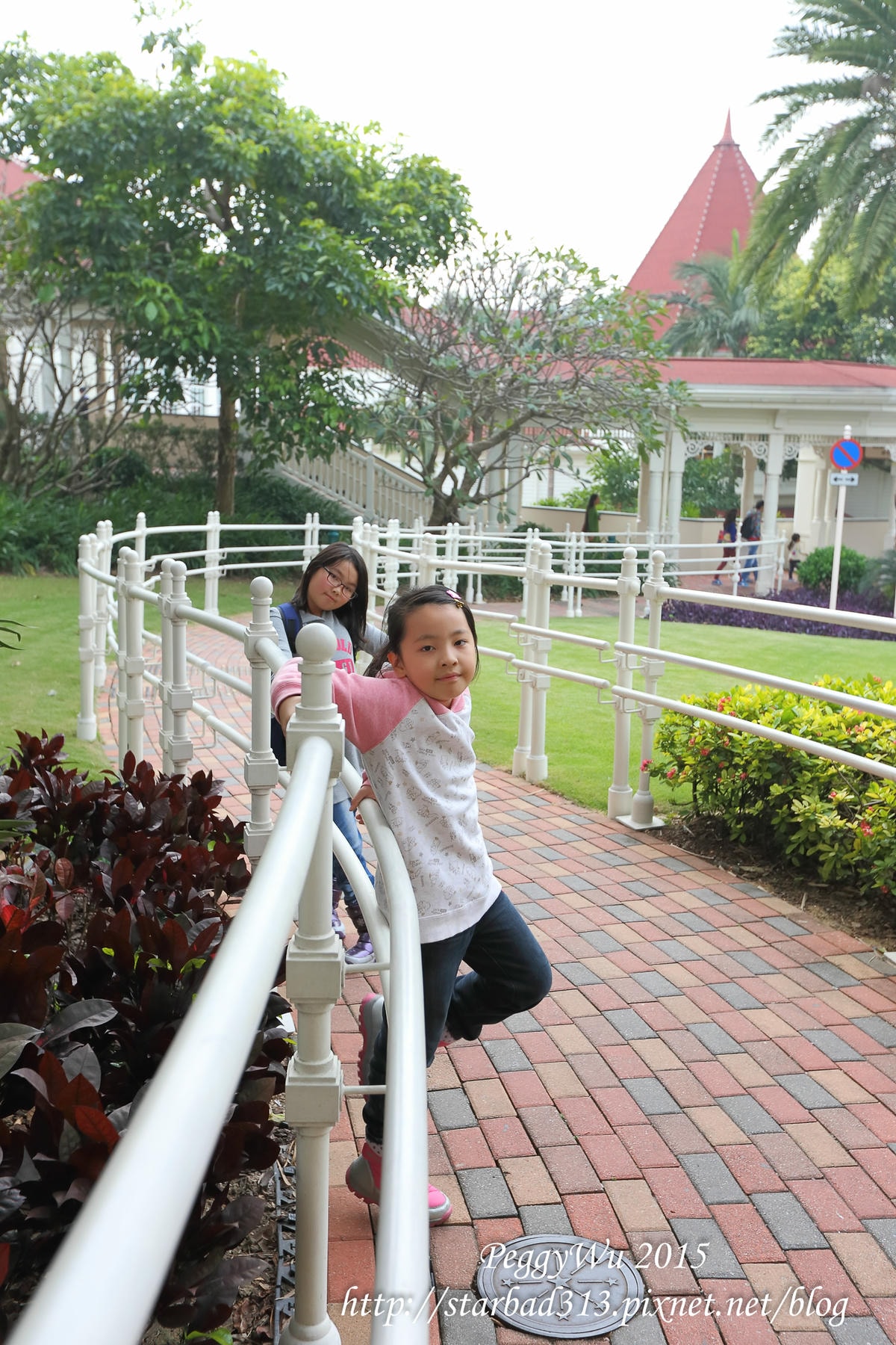 20251013-up6sy 20251013-up6sy