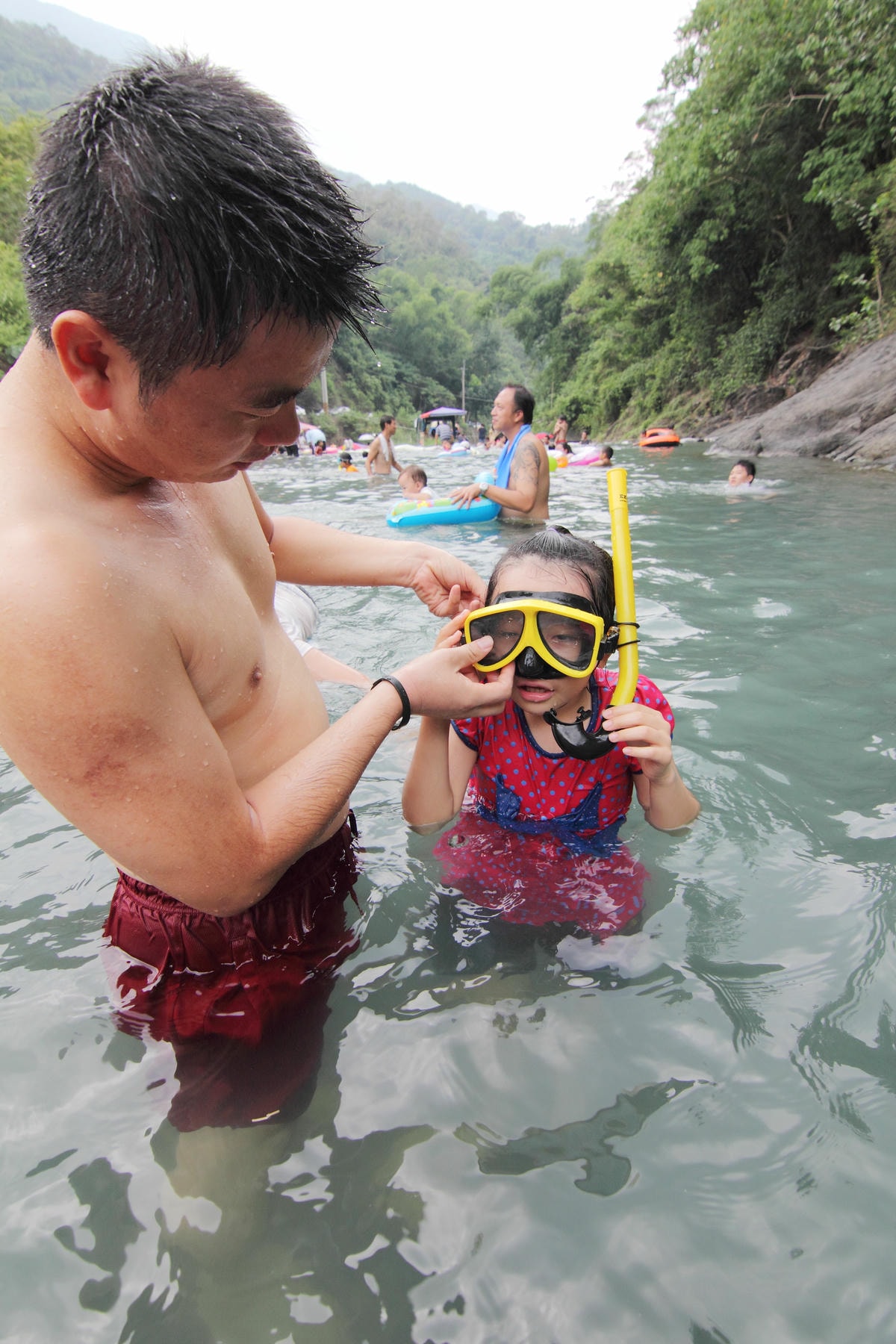 20251013-5j680 20251013-5j680