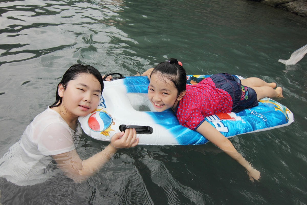 20251013-e02ix 20251013-e02ix