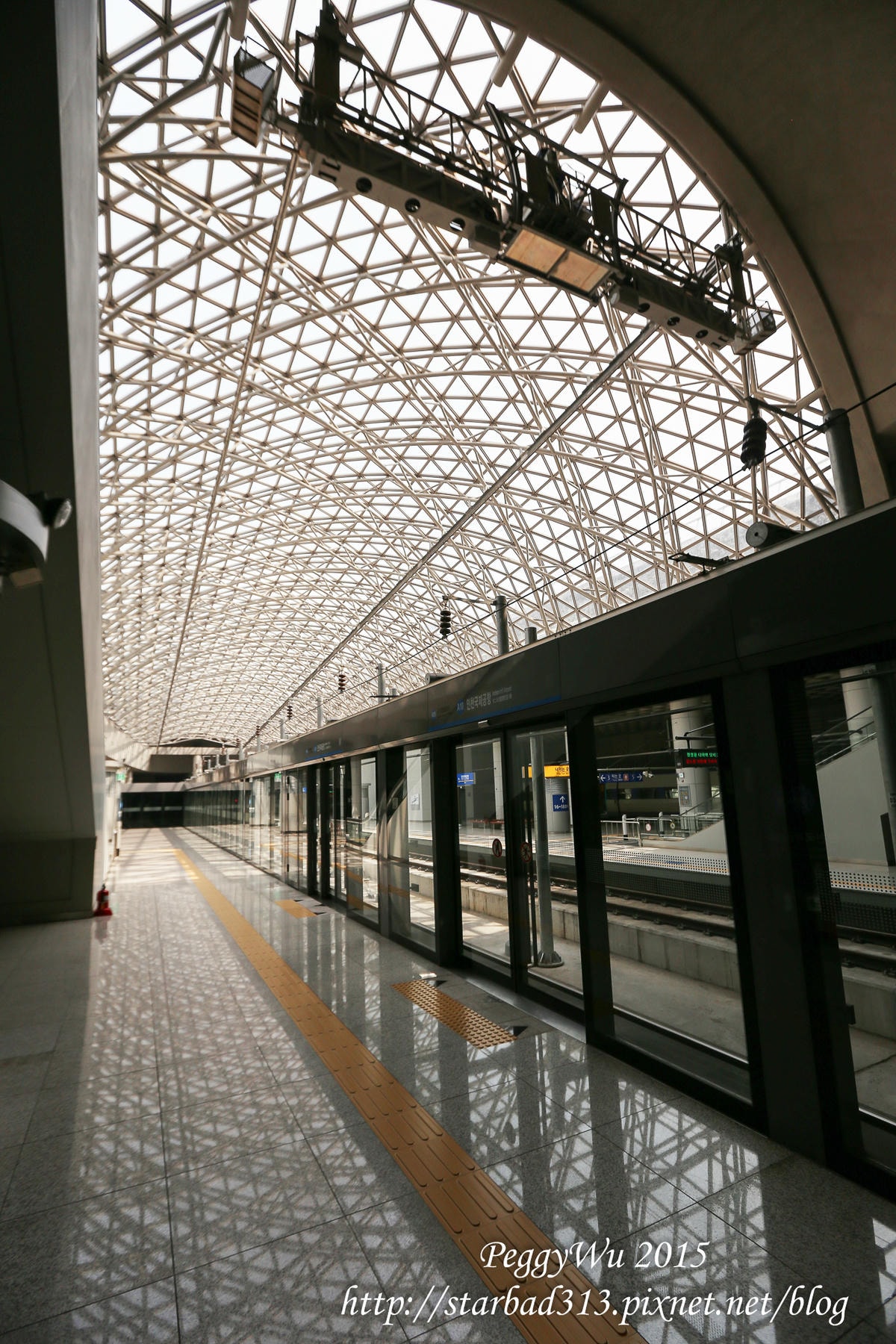 20251013-kxpfq 20251013-kxpfq