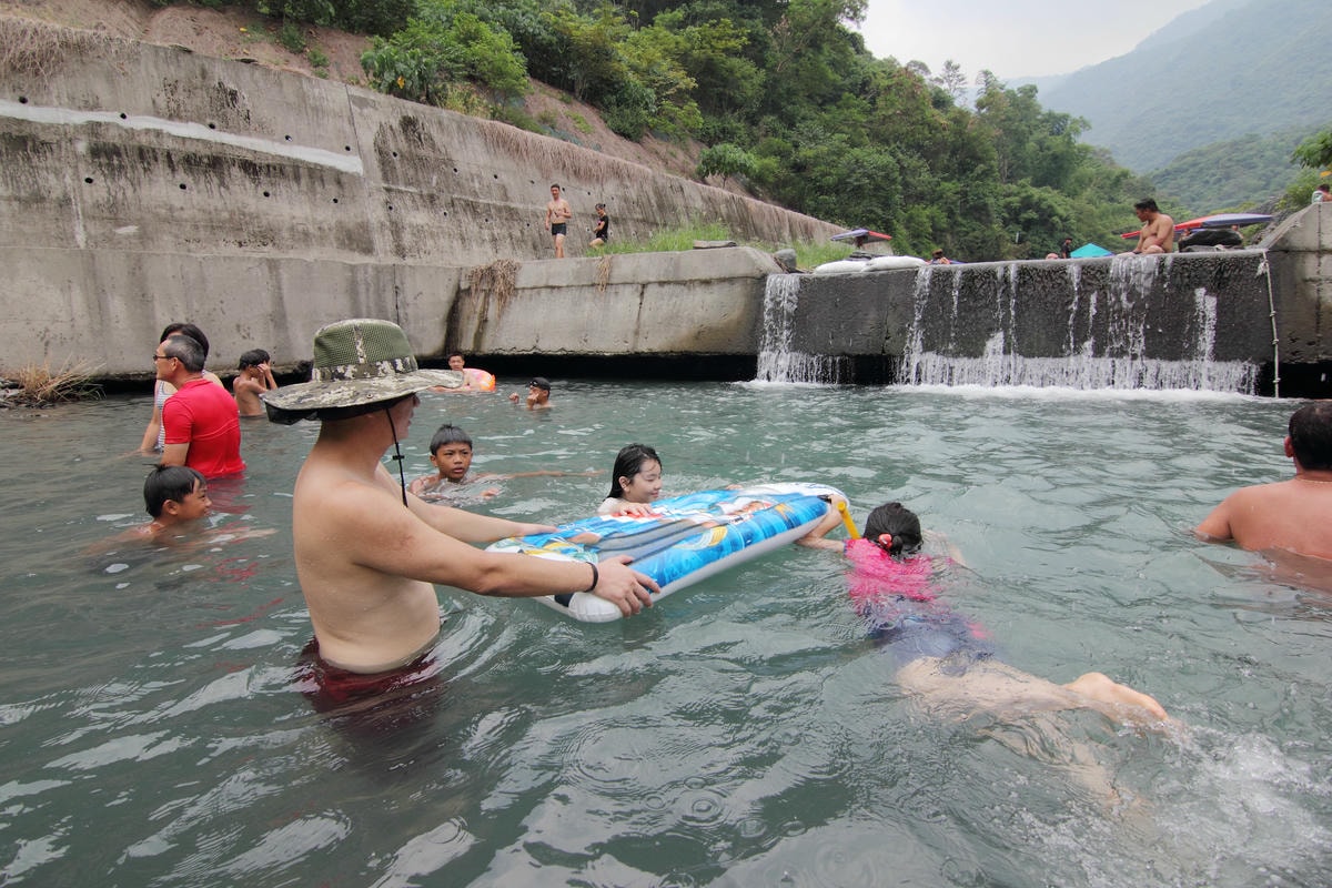 20251013-o8j09 20251013-o8j09