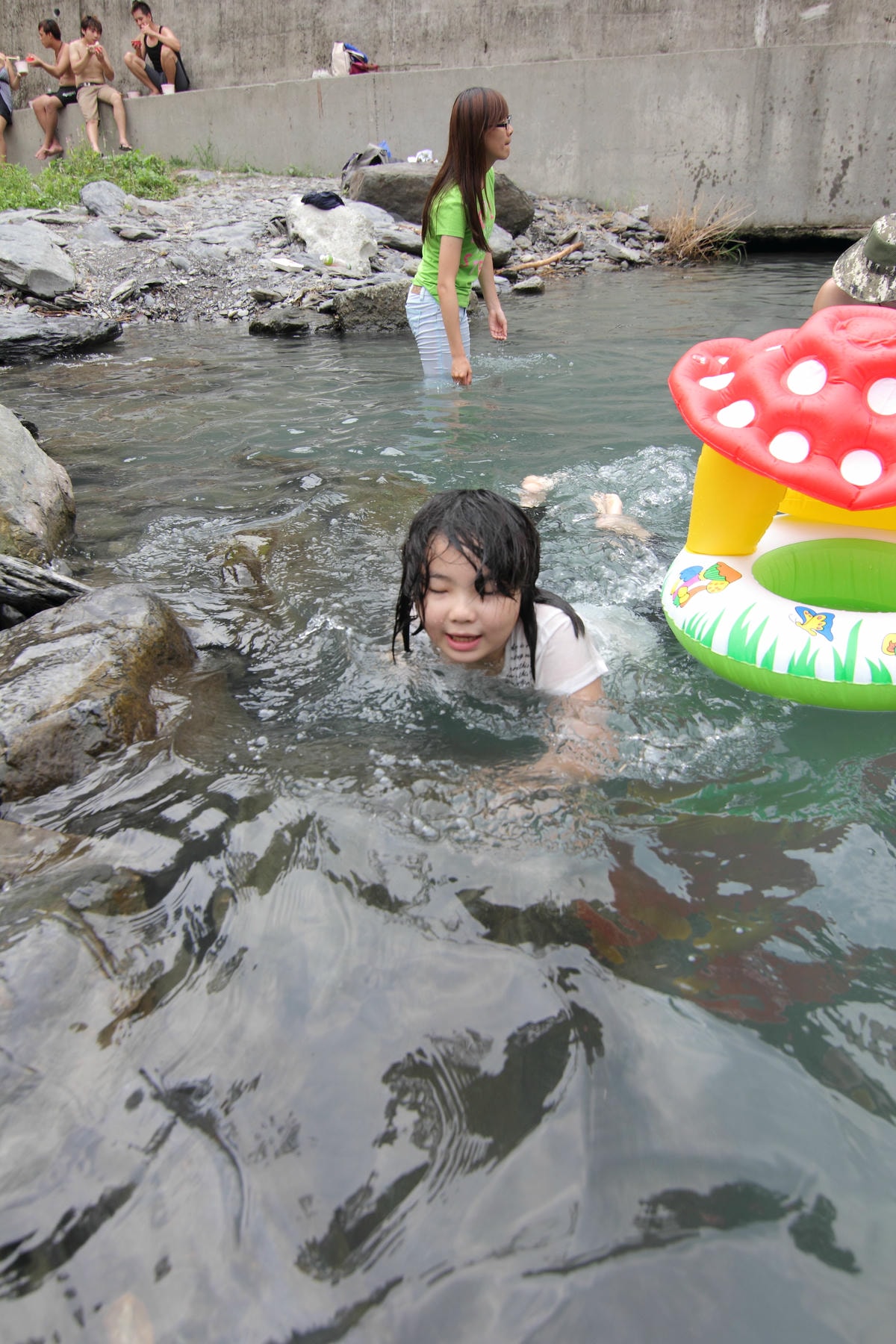 20251013-obqbg 20251013-obqbg